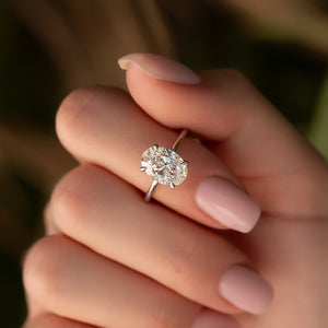 The Ashley Set  With A 2.5 Carat Oval 14K White Gold Moissanite