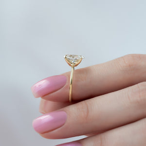 The Ashley Set  With A 2.5 Carat Oval 18K Yellow Gold Moissanite