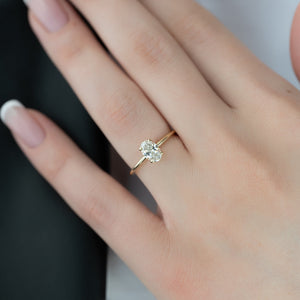 The Ashley Set  With A 2.5 Carat Oval 18K Yellow Gold Moissanite