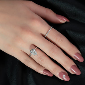 The Ashley Set  With A 2.5 Carat Pear 14K White Gold Moissanite
