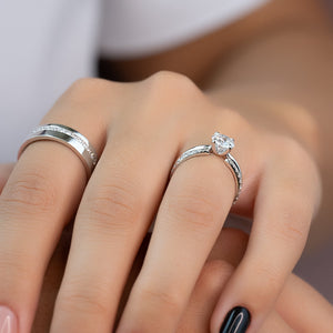 The Ashley Set  With A 1.5 Carat Round 14K White Gold Moissanite