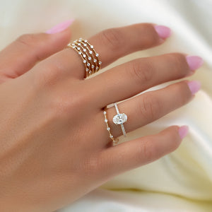The Ashley Set With A 1 Carat Oval 18K Yellow Gold Lab Diamond