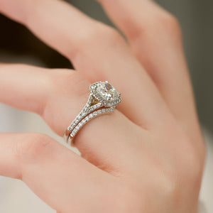 The Miley Set With A 2 Carat Cushion 18K White Gold Lab Diamond