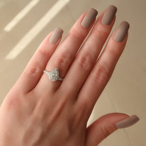 The Miley Set With A 1 Carat Pear 18K White Gold Lab Diamond