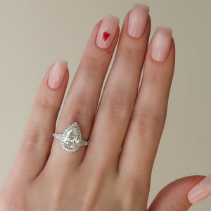 The Miley Set With A 1 Carat Pear 18K White Gold Lab Diamond