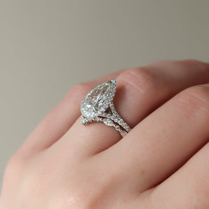 The Miley Set With A 1 Carat Pear 18K White Gold Lab Diamond