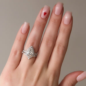 The Miley Set With A 1 Carat Pear 18K White Gold Lab Diamond