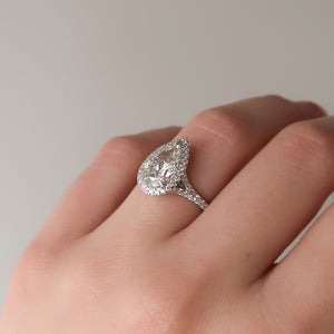 The Miley Set With A 1 Carat Pear 18K White Gold Lab Diamond