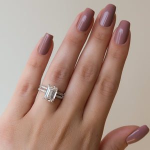 The Sarah Set With A 1 Carat Emerald 18K White Gold Lab Diamond