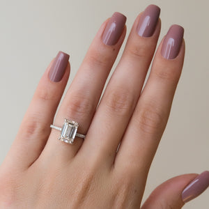 The Sarah Set With A 1 Carat Emerald 18K White Gold Lab Diamond