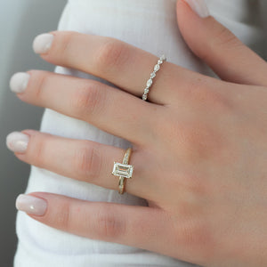 The Marilyn Set With A 1 Carat Emerald 18K Yellow Gold Lab Diamond