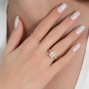 The Stephanie Set With A 1 Carat Emerald 18K Yellow Gold Lab Diamond