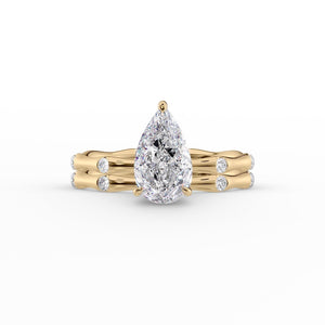 The Samantha Set With A 1 Carat Pear 18K Yellow Gold Lab Diamond