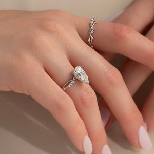 The Daisy Set With A 1 Carat Pear 18K White Gold Lab Diamond