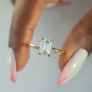 The Lisa Set  With A 2.5 Carat Emerald 14K Yellow Gold Moissanite