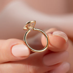 The Eliza Set With A 1 Carat E. Cushion 18K Yellow Gold Lab Diamond
