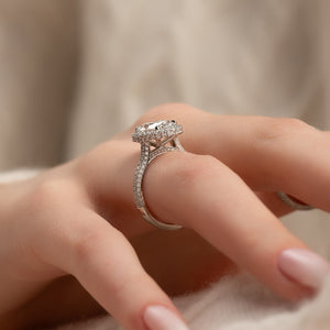 The Kylie Set With A 1 Carat Oval 14K White Gold Lab Diamond