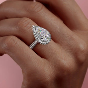 The Kylie Set  With A 4 Carat Pear 18K White Gold Moissanite