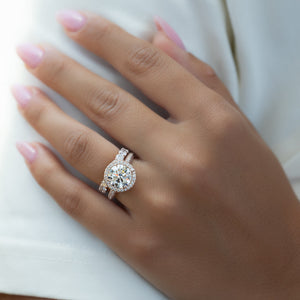 The Kylie Set With A 1 Carat Round 14K Rose Gold Lab Diamond