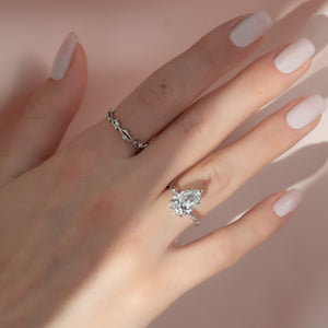 The Twig Set  With A 2.5 Carat Pear 18K White Gold Moissanite