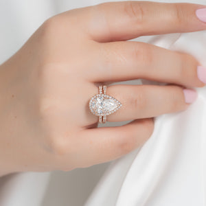 The Lenny Set With A 1 Carat Pear 14K Rose Gold Lab Diamond