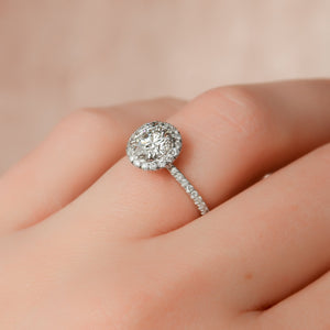 The Lenny Set With A 1 Carat Round 18K White Gold Lab Diamond